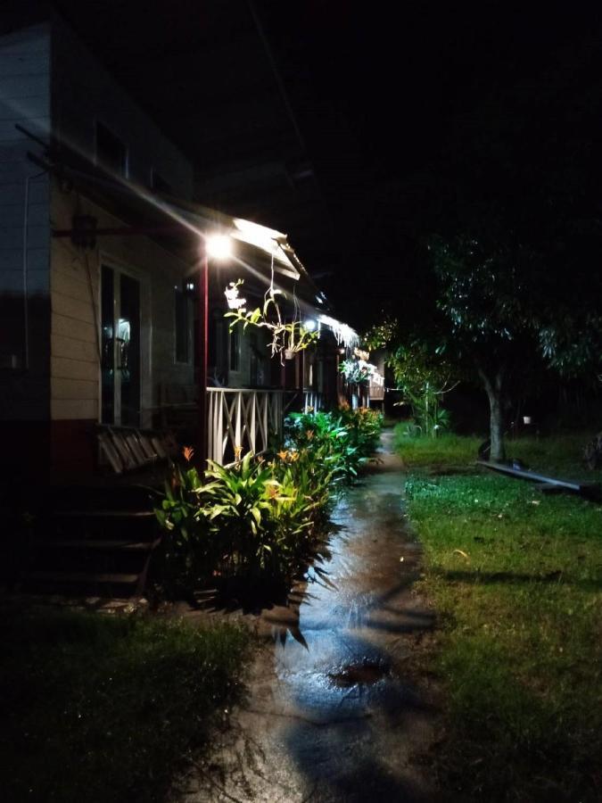 Lanta Dareen Garden Home Ko Lanta Kültér fotó